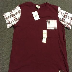 Guess tshirt